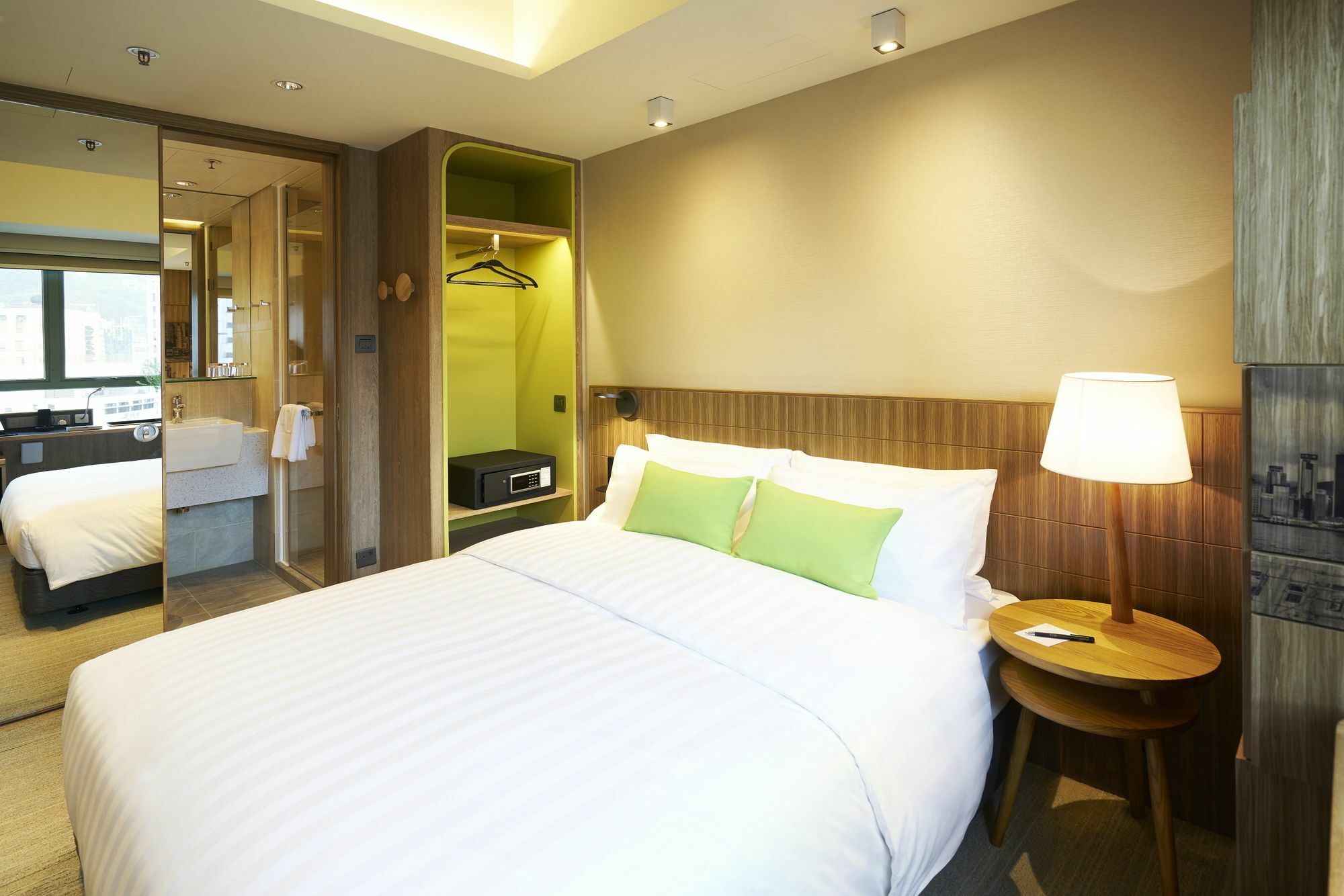 Hotel Ease Access Wan Chai ฮ่องกง ภายนอก รูปภาพ